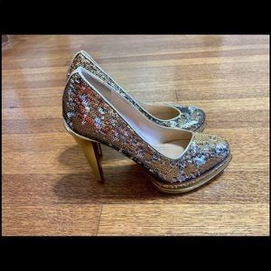 Cole Haan Chelsea heel Nike Air sequins gold/silver like new 8B